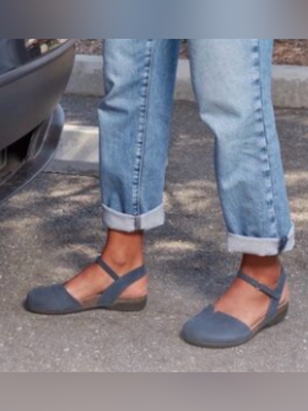 Dansko Rowan Blue Nubuck Shoes Sandals. Size 38, 7.5-8. New.